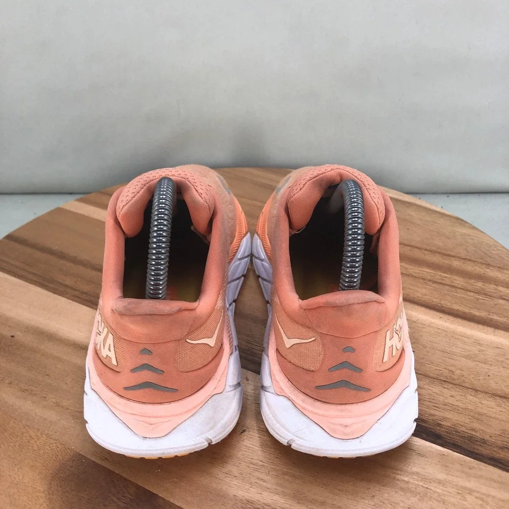 Hoka Arahi 6 Womens Running Shoes Salmon Pink Orange Size 6.5 B